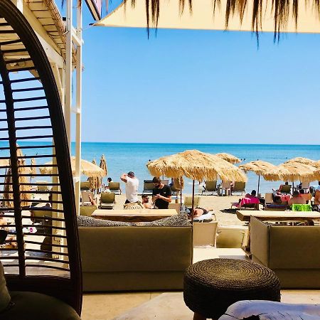 Cubaneros Holiday Inn Laganas Eksteriør billede