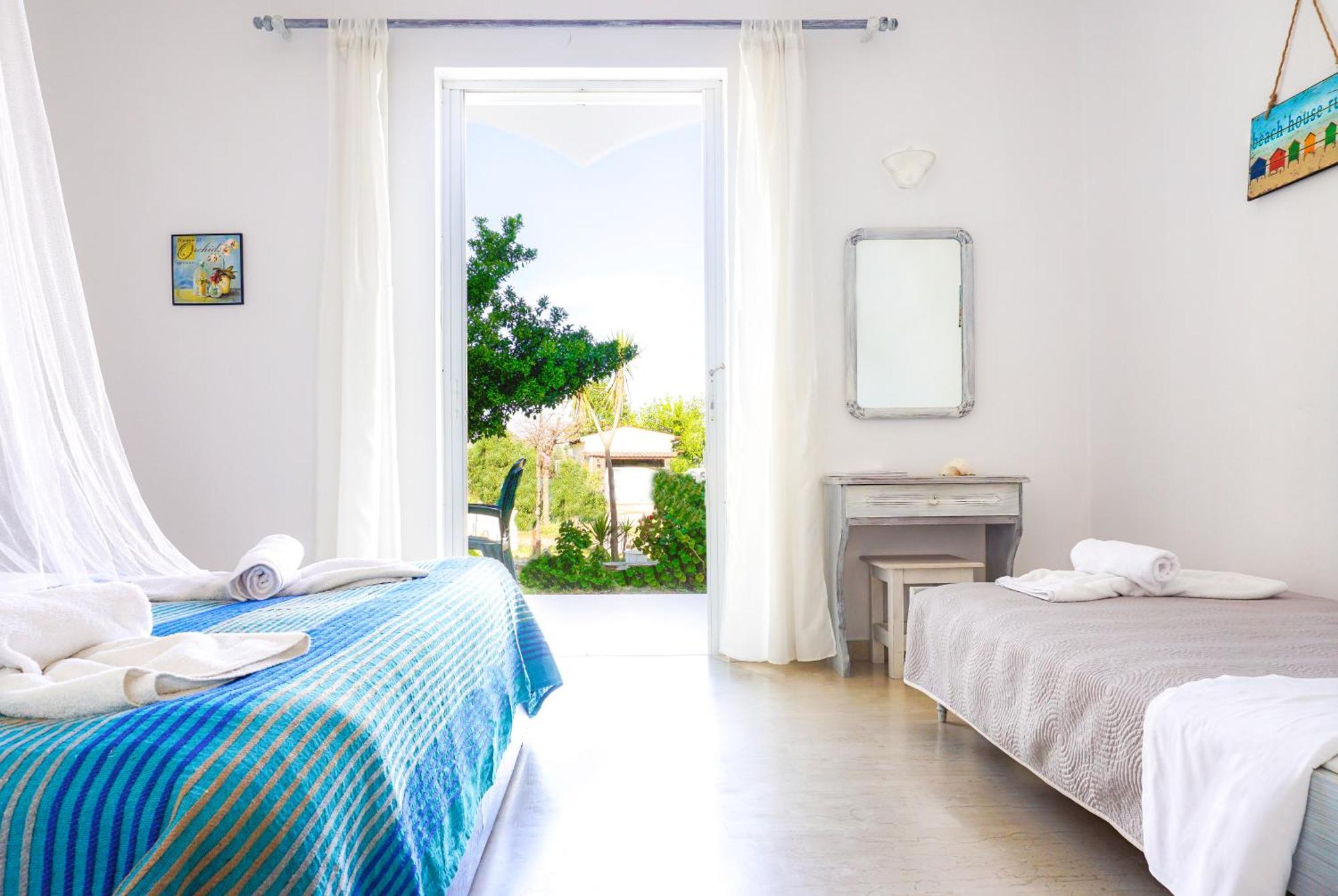Cubaneros Holiday Inn Laganas Værelse billede